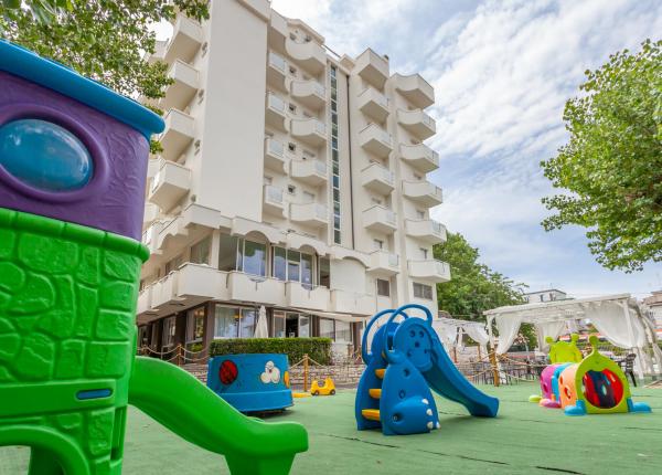 hoteloceanic it giugno-a-rimini-con-parco-gratis-e-spiaggia-in-regalo 018